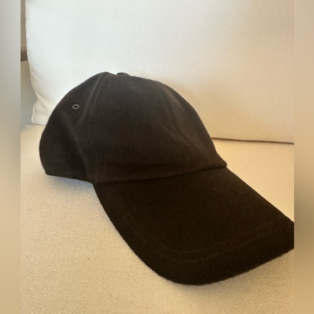 Facconable Wool Baseball Hat With Denim Cotton In… - image 1